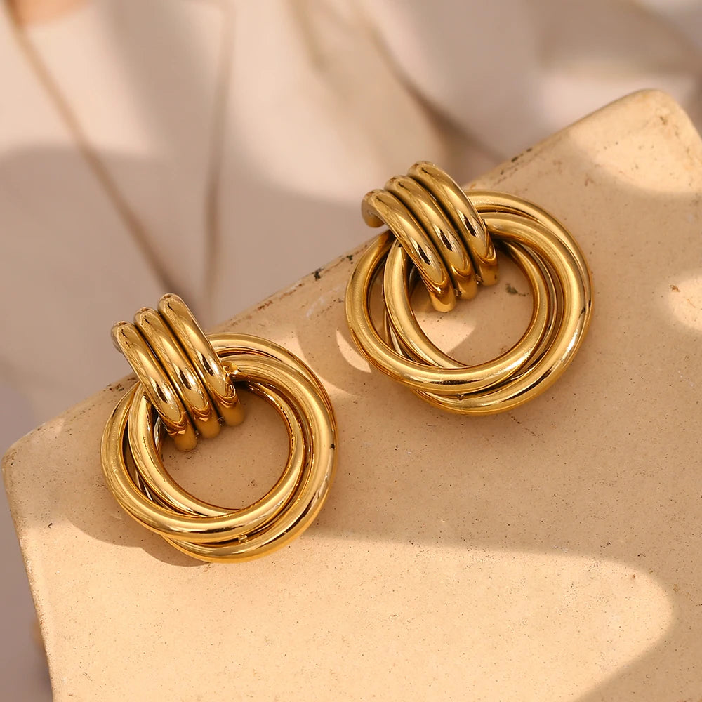 Divine Trinity Earrings - Gold Interlocking Circle Earrings