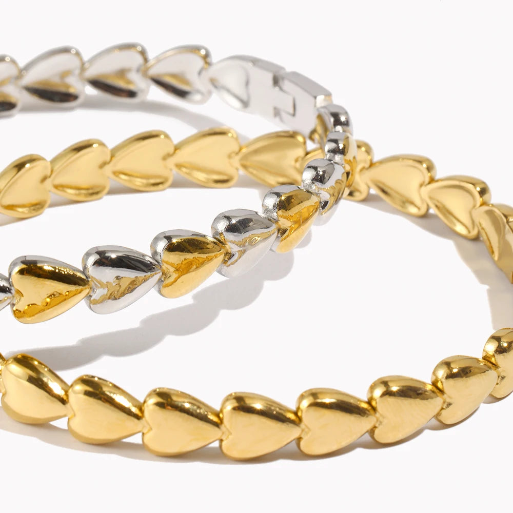 Surrounded in Love Bracelet - Faith-Inspired Band of Grace