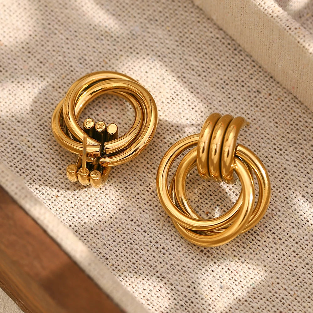 Divine Trinity Earrings - Gold Interlocking Circle Earrings