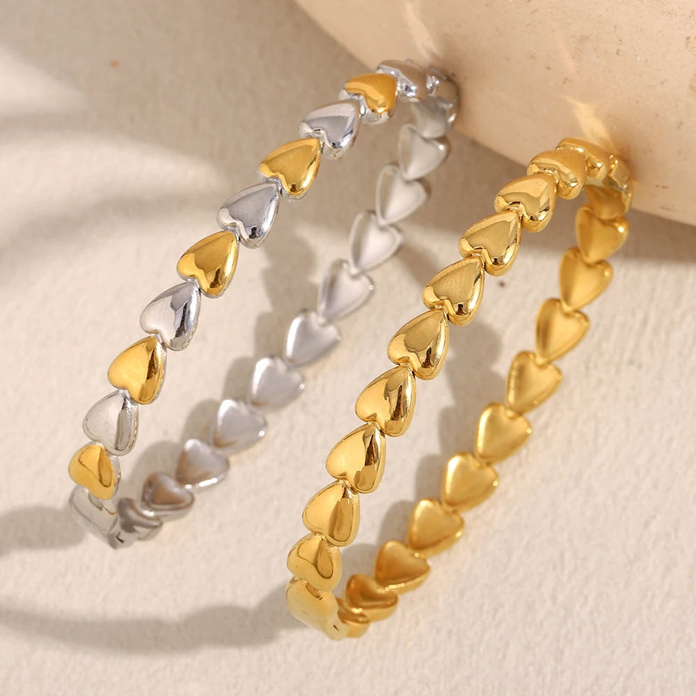 Surrounded in Love Bracelet - Faith-Inspired Band of Grace