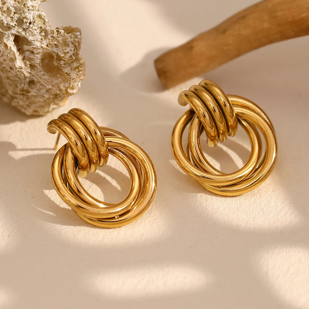 Divine Trinity Earrings - Gold Interlocking Circle Earrings