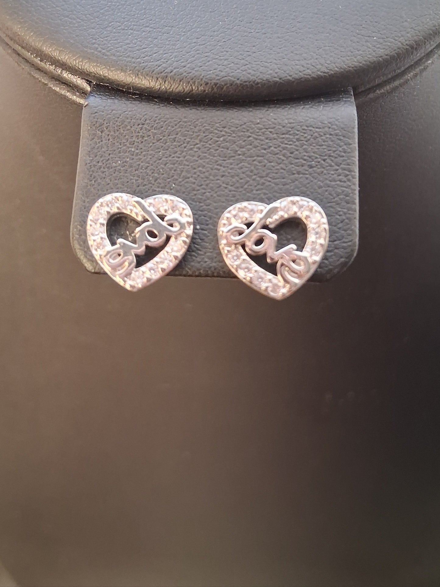 18k White Gold Love Earrings